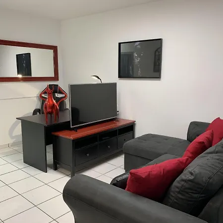 Tres Bel Appartement Cosy Proche De La Gare Et De L'Hopital - Immommer Orval  Buitenkant foto