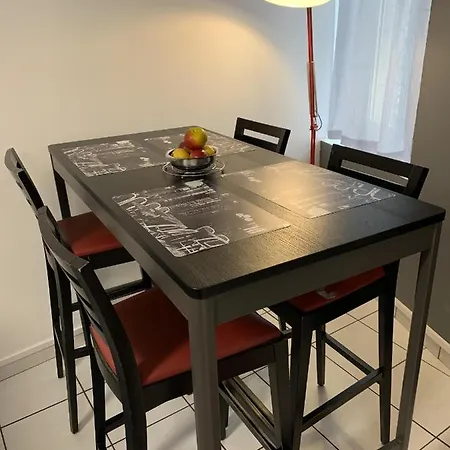 Tres Bel Appartement Cosy Proche De La Gare Et De L'Hopital - Immommer Orval  Buitenkant foto